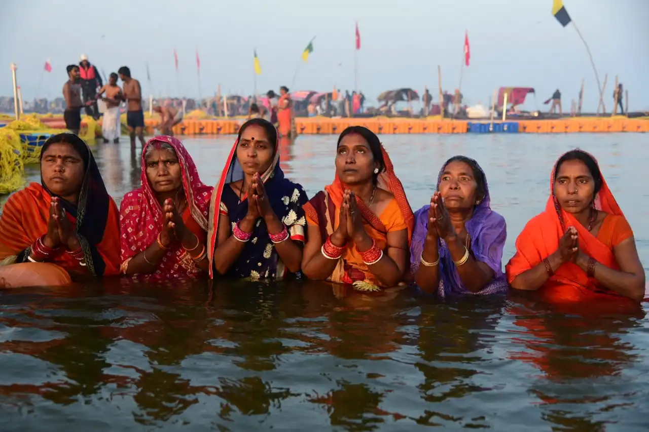 Ganga snan, bathing, kumbh snan,Sacred dip in Ganges River